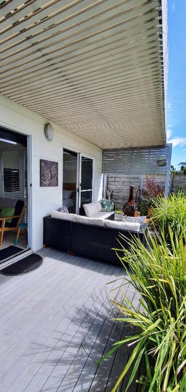 Goat Island Bungalow - Accommodation Main Beach 4