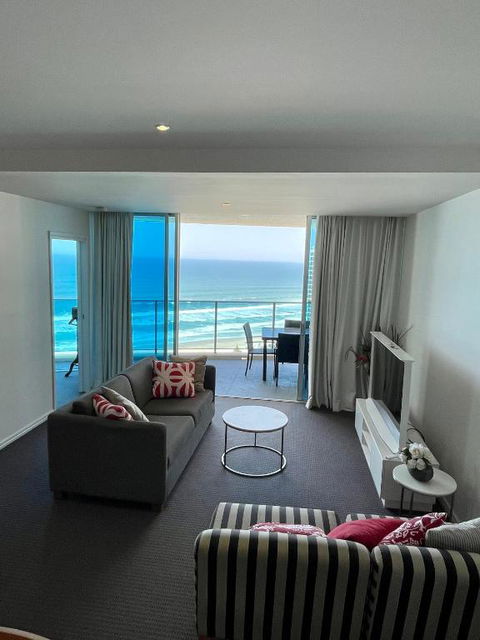 H Luxury Apartment At Surfers Paradise High Floor - Accommodation Main Beach 4