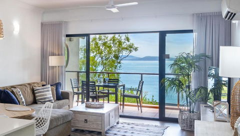Haven On Hamilton Island -private Apartment With Views & Buggy Fully Renovated In 2023 - Accommodation Main Beach 0