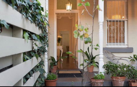 Gorgeous Subiaco Cottage - Accommodation Main Beach 1