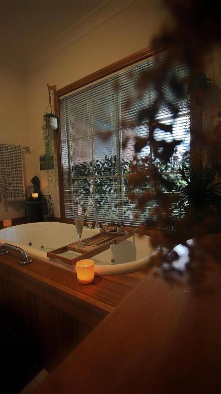 Green Gables B&B - Accommodation Main Beach 2