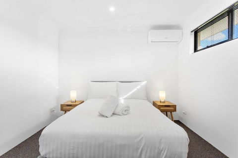 Guildford Family Hideaway - Accommodation Main Beach 4