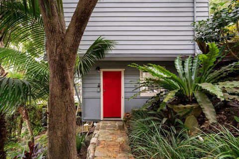 Gull Cottage By Beach Stays - Accommodation Main Beach 1