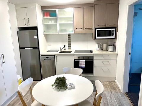 H2O Holiday Apartments - Unit 4 - Accommodation Main Beach 2