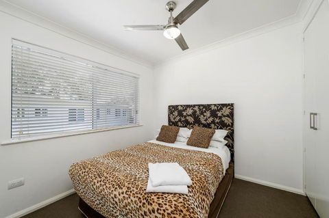H2O Holiday Apartments Unit 5 - Accommodation Main Beach 4