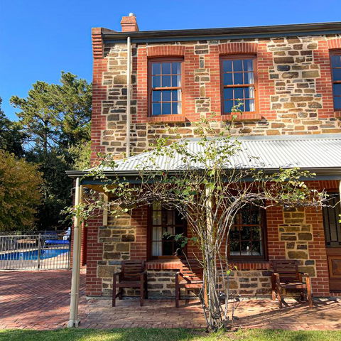 Hahndorf Luxury Retreat 5 Bedrooms For 12 Guests - Accommodation Main Beach 3