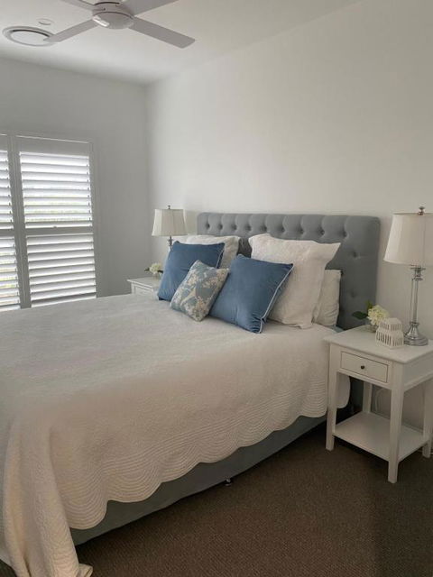 Hamptons Luxury - Accommodation Main Beach 0