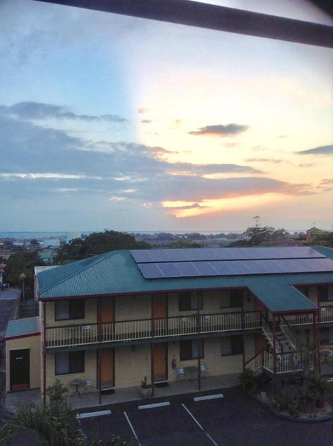 Harbour Lodge Motel - Accommodation Main Beach 3