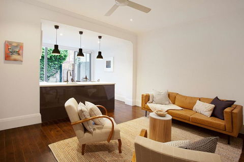 Harbourside Hideaway Double Bay - Accommodation Main Beach 1