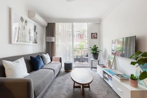 Harbourside Style, 2 Bed, A/C, Pool -Elizabeth Bay - Accommodation Main Beach 0