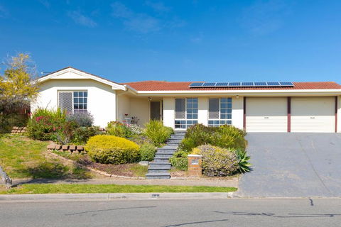 Hallett Cove House 6Bed 3Bath Full Kitchen Fast Wifi 5TV Netflix Espresso-Perfect For Large Families - Accommodation Main Beach 1