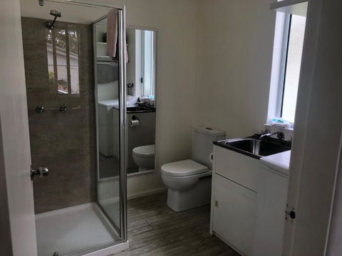 Haven House - Accommodation Main Beach 3