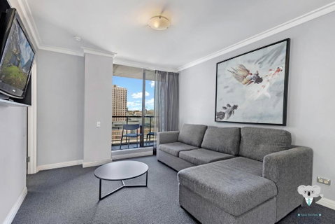 Haymarket 2B Apt + Sofabed / NHA653-1705 - Accommodation Main Beach 0