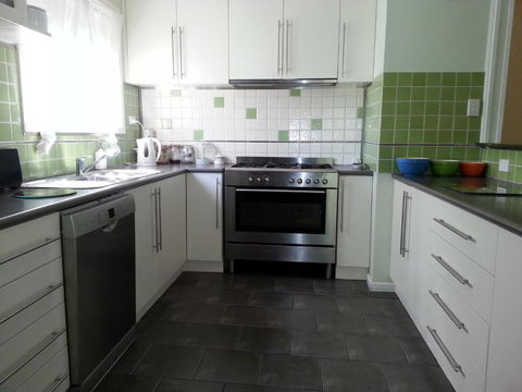 HEALESVILLE GETAWAY - Accommodation Main Beach 2