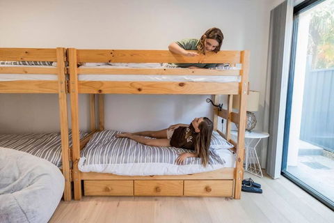 Heart Of Gerroa - Accommodation Main Beach 1