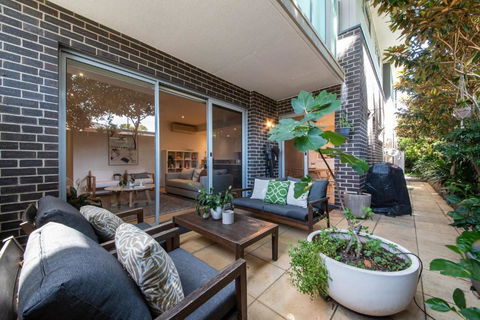 Heart Of Hampton By The Beach - Accommodation Main Beach 2