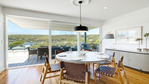 Heated Pool, Bay Views And Beaches - Accommodation Main Beach 2