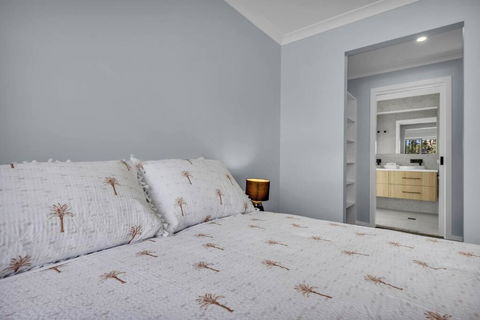 Heather Merimbula - Accommodation Main Beach 1