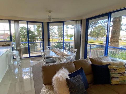 Heritage Unit 101 - Accommodation Main Beach 0