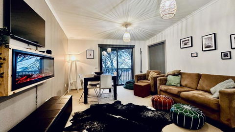 Higgi Drive 5 - Accommodation Main Beach 0