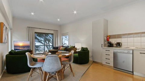 Higgi Drive 6 - Accommodation Main Beach 0