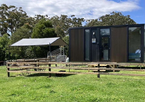 High On A Mountain Top By Tiny Away - Accommodation Main Beach 0