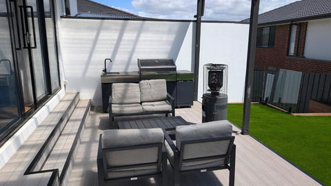 Highton Haven Spacious & Serene - Accommodation Main Beach 1