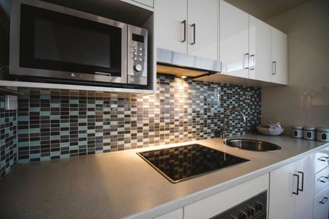 Hindmarsh House On College - Accommodation Main Beach 0