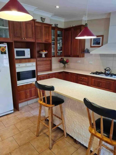 Historic Schoolhouse Rockley - Accommodation Main Beach 2