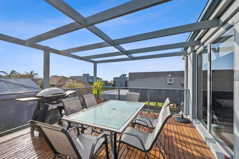 Holiday Haven Central Torquay - Accommodation Main Beach 0