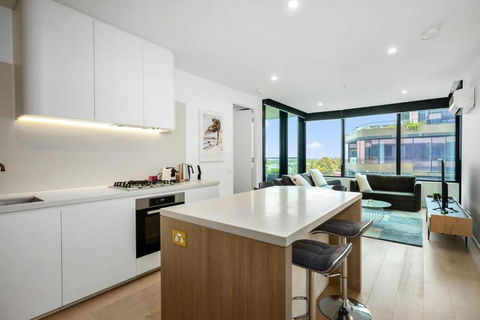 Heart Of Glen Waverley Pool Gym Parking - Accommodation Main Beach 1