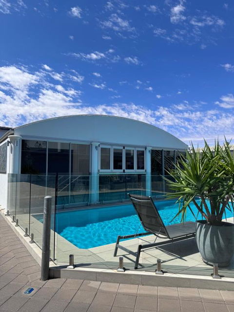 Ibis Styles Broken Hill - Accommodation Main Beach 3