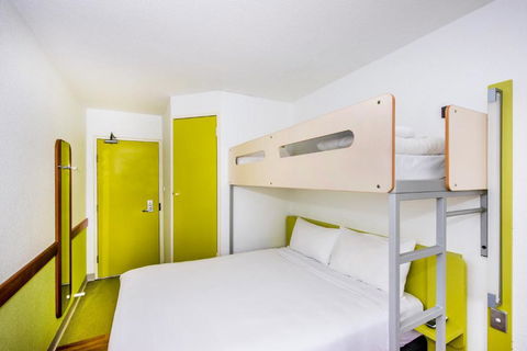 Ibis Budget - Newcastle - Accommodation Main Beach 2