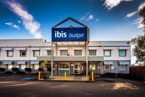 Ibis Budget - Newcastle - Accommodation Main Beach 1