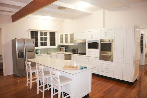 Home In Lamington - Accommodation Main Beach 3