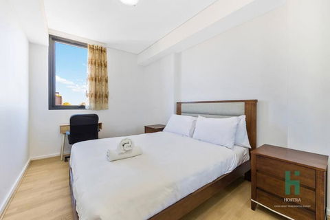 Homebush EventHub Contemporary 2B2B Apt - Accommodation Main Beach 3