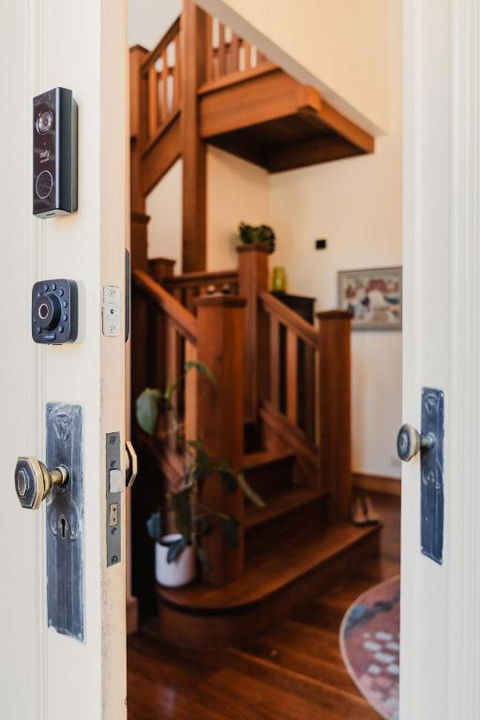 Homestead Loft Retreat Heated Pool, Spa, Basketball Court, Spa Bath In Loft - Accommodation Main Beach 3