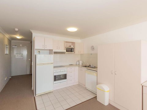 Horizons 321-10 Kosciuszko Road - Accommodation Main Beach 2