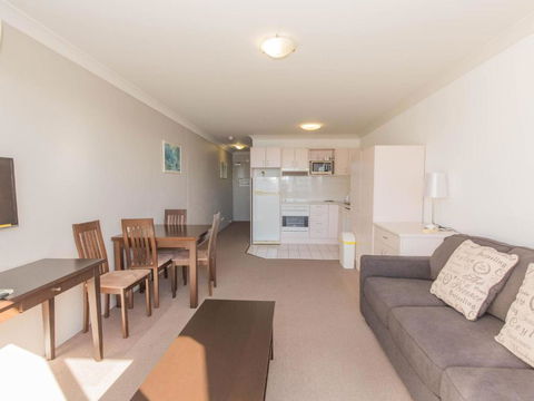 Horizons 321-10 Kosciuszko Road - Accommodation Main Beach 3