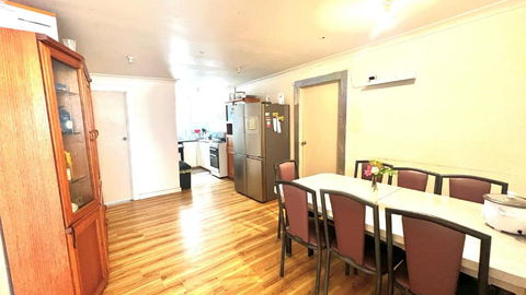 House Near Melbourne Airport - Accommodation Main Beach 0