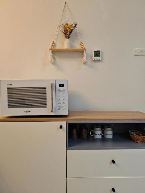 Humble Abode Near Ringwood - Accommodation Main Beach 3