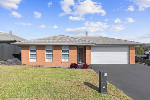 Hunter Explorer - Games Room & Outdoor Spa - Accommodation Main Beach 3