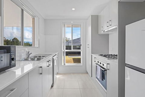 Hunter Explorer - Games Room & Outdoor Spa - Accommodation Main Beach 2