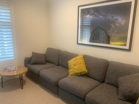 Huntlee Getaway - Accommodation Main Beach 3