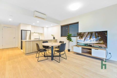 Hurstville Pearl 2 Bedroom Apt - Accommodation Main Beach 0