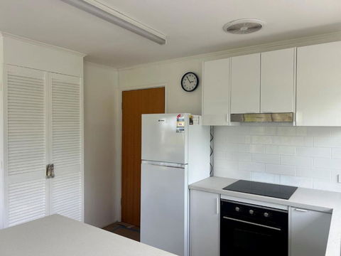 Iconic Beach House On Bruce - Accommodation Main Beach 3