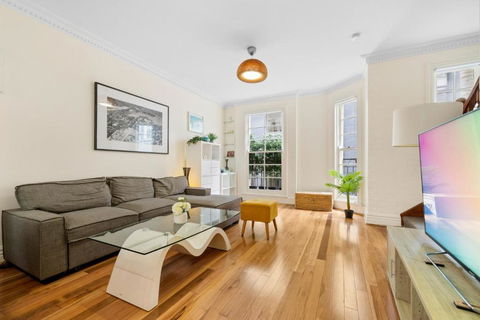 Ideally Located 3 BR With Parking & Central & Darling Harbour-10 Mins Walk - Accommodation Main Beach 2