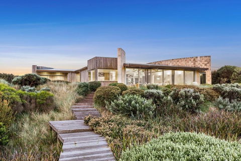 Idle Rocks - Accommodation Main Beach 0