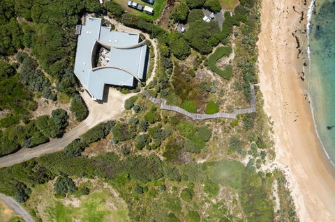 Idle Rocks - Accommodation Main Beach 1