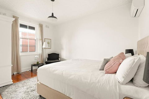 Idyllic Heritage Home Footsteps To The Harbour - Accommodation Main Beach 3